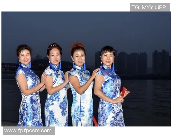 南京街舞队在团队协作排名中创新高展现实力与默契的完美结合